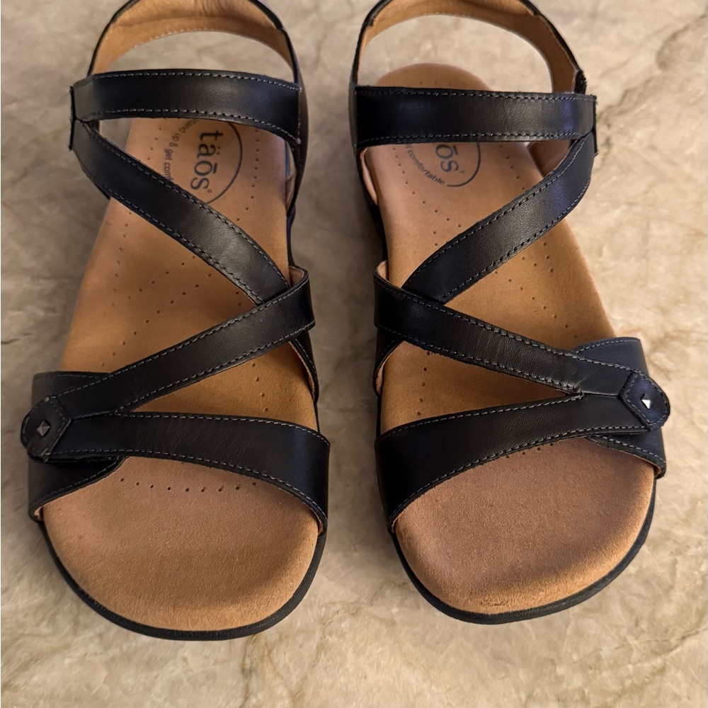 Taos Footwear Black Big Time Crisscross Sandals